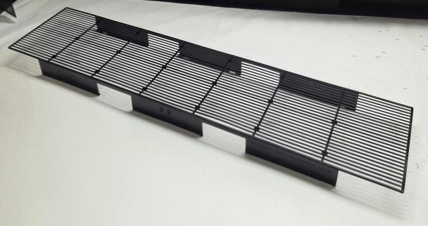 Grille, PP + GF30, injection-molded component